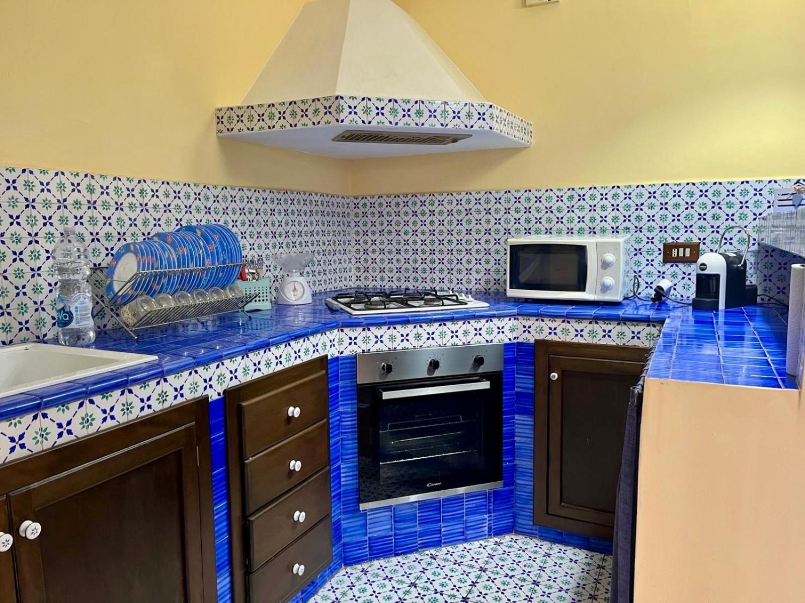 Benvenuti A Casa Sicilian Apartment Palermo Термини-Имерезе Экстерьер фото